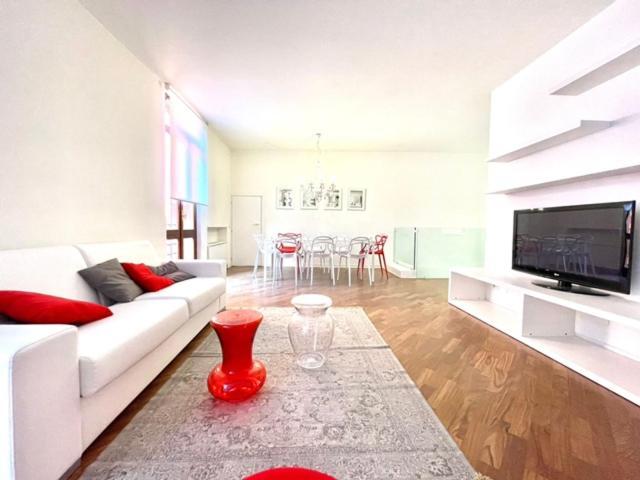 Domus Verona - Ampia Moderna Casa Su 2 Piani Nel Cuore Di Verona Exteriér fotografie