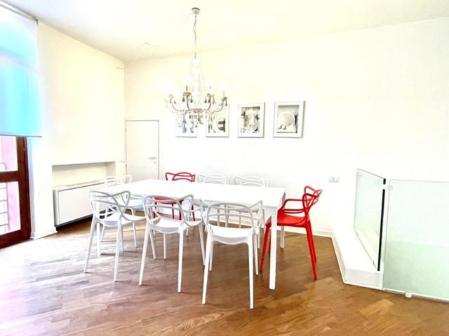 Domus Verona - Ampia Moderna Casa Su 2 Piani Nel Cuore Di Verona Exteriér fotografie